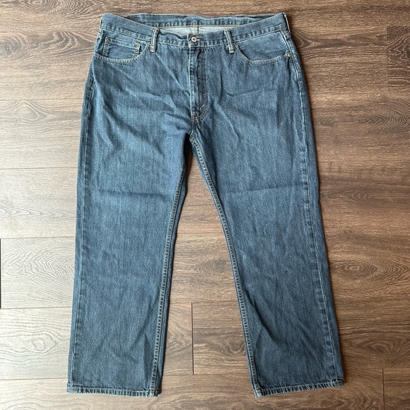 Levi jeans Size W42 L32 - Picture 1 of 10